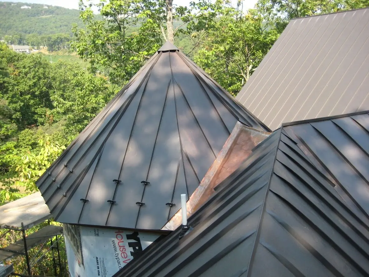 Professional Shingle Replacement & Repair by Craftsman Roofing in Hermon